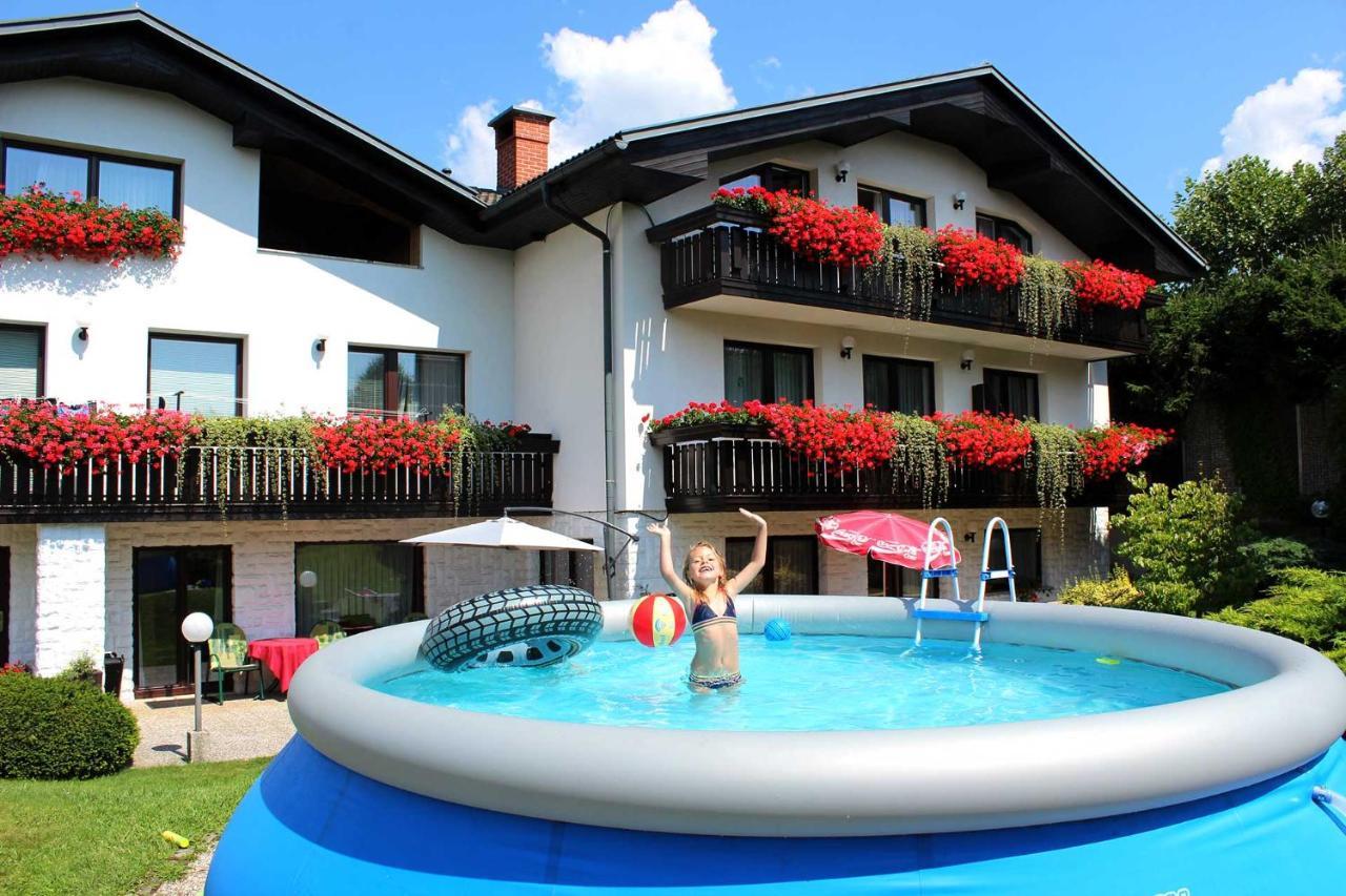 Garden Janša Apartment *