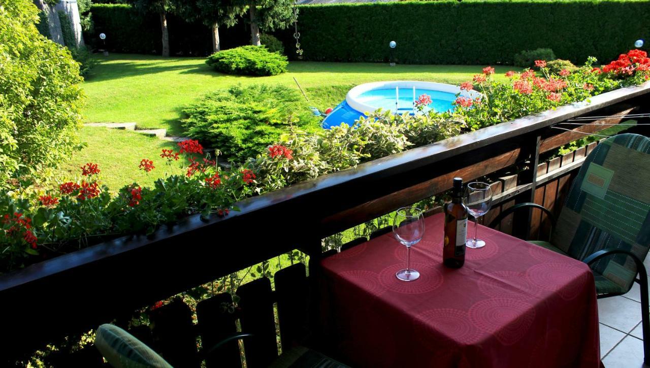 Garden Janša Apartment *